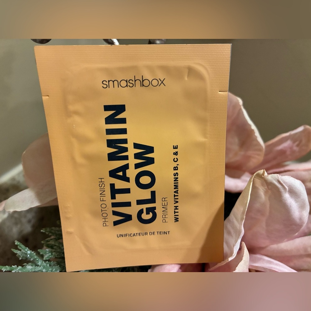 ✨🧡NEW!! Smashbox Radiant Primer with Vitamins🧡✨
